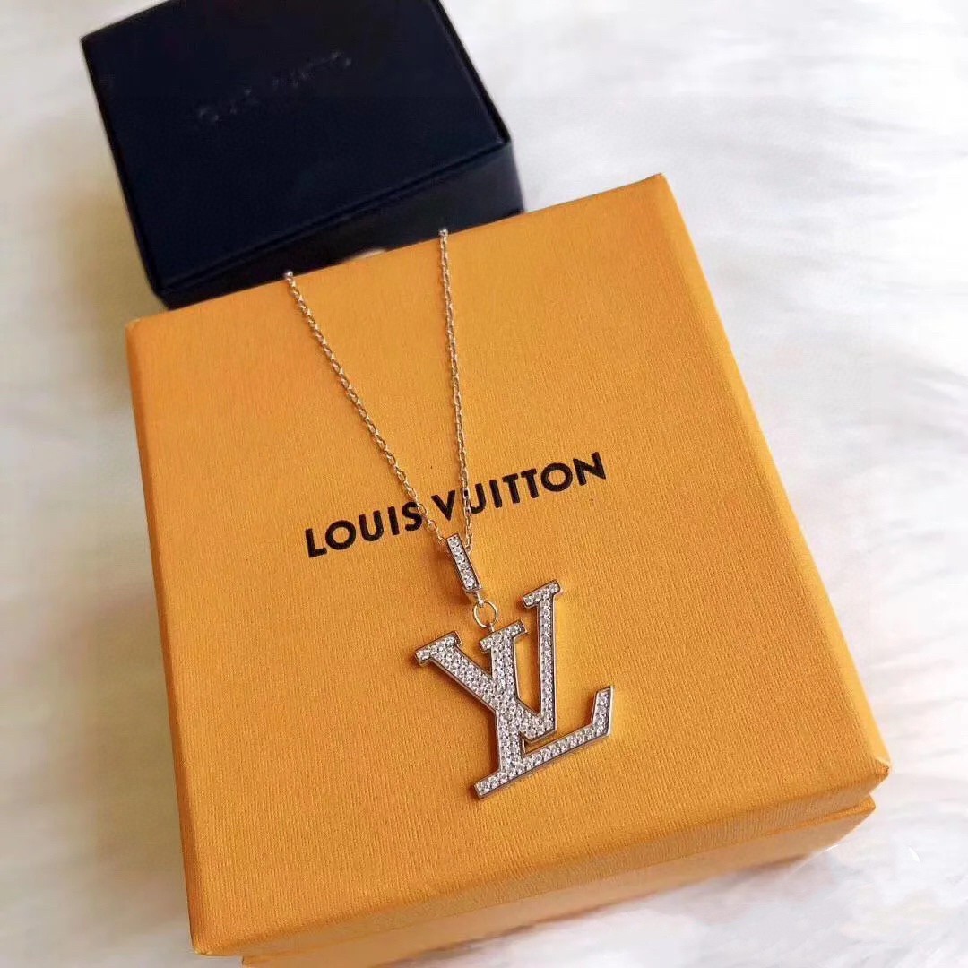 Louis Vuitton Necklaces